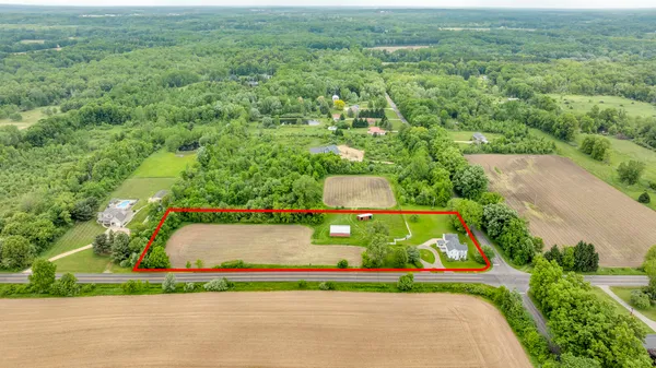 $375,000 | 6750 County Farm Road, Jackson, MI 49201
