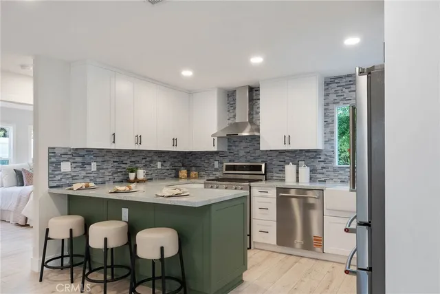 $4,950 | 6300 East Fairbrook Street, Long Beach, CA 90815