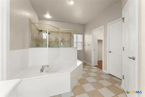 $424,900 | 4012 Creekview Trail, Temple, TX 76504