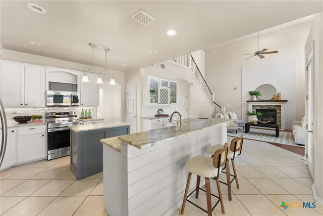 $449,900 | 4012 Creekview Trail, Temple, TX 76504