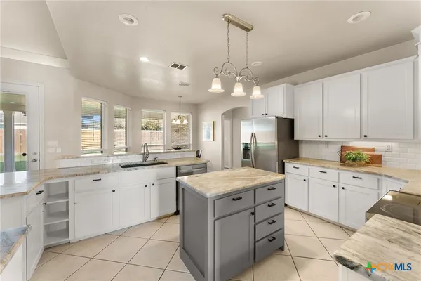 $424,900 | 4012 Creekview Trail, Temple, TX 76504