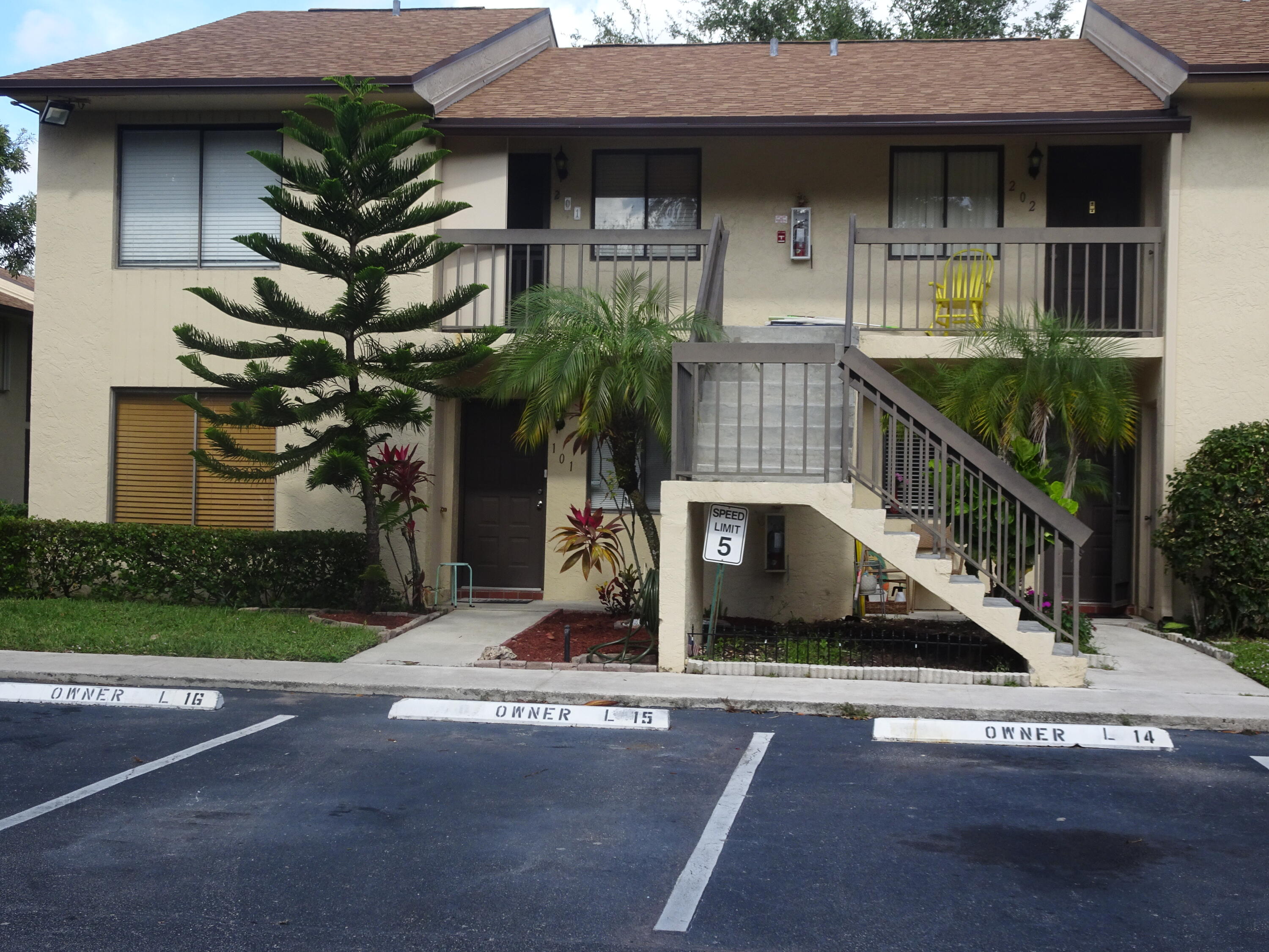 6551 Arleigh Court, Unit 201 Boca Raton, FL 33433 - Photo 1 of 12 main
