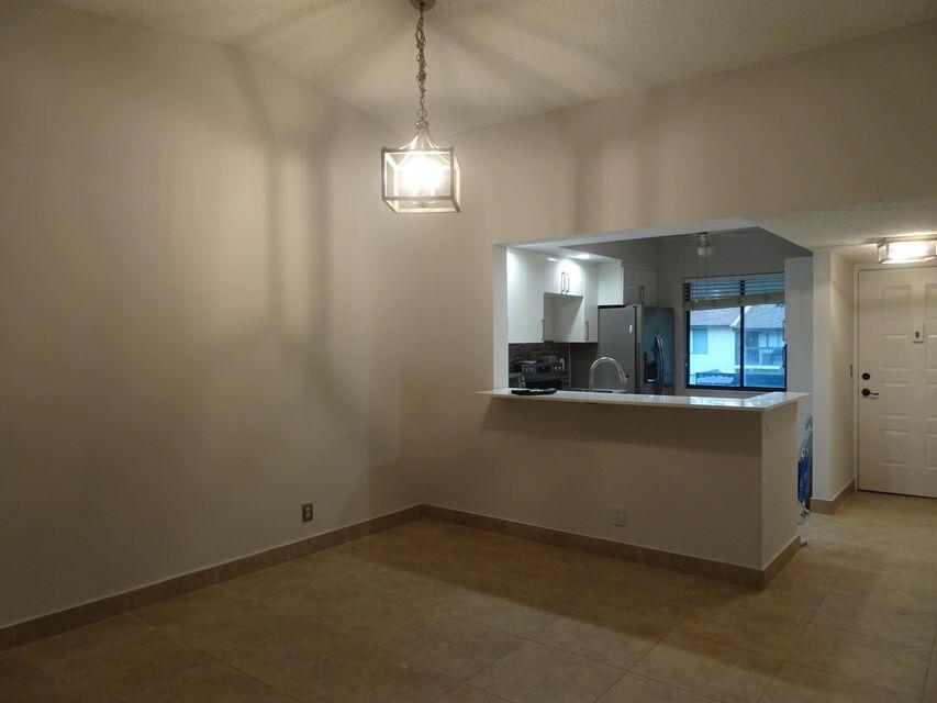 6551 Arleigh Court, Unit 201 Boca Raton, FL 33433 - Photo 3 of 12 2013