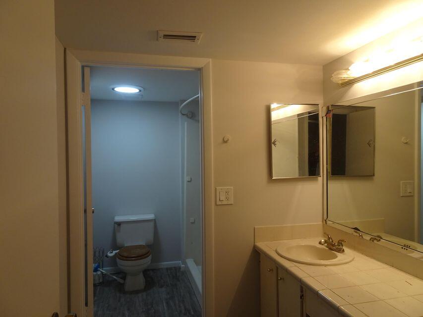 6551 Arleigh Court, Unit 201 Boca Raton, FL 33433 - Photo 8 of 12 206 Bath M