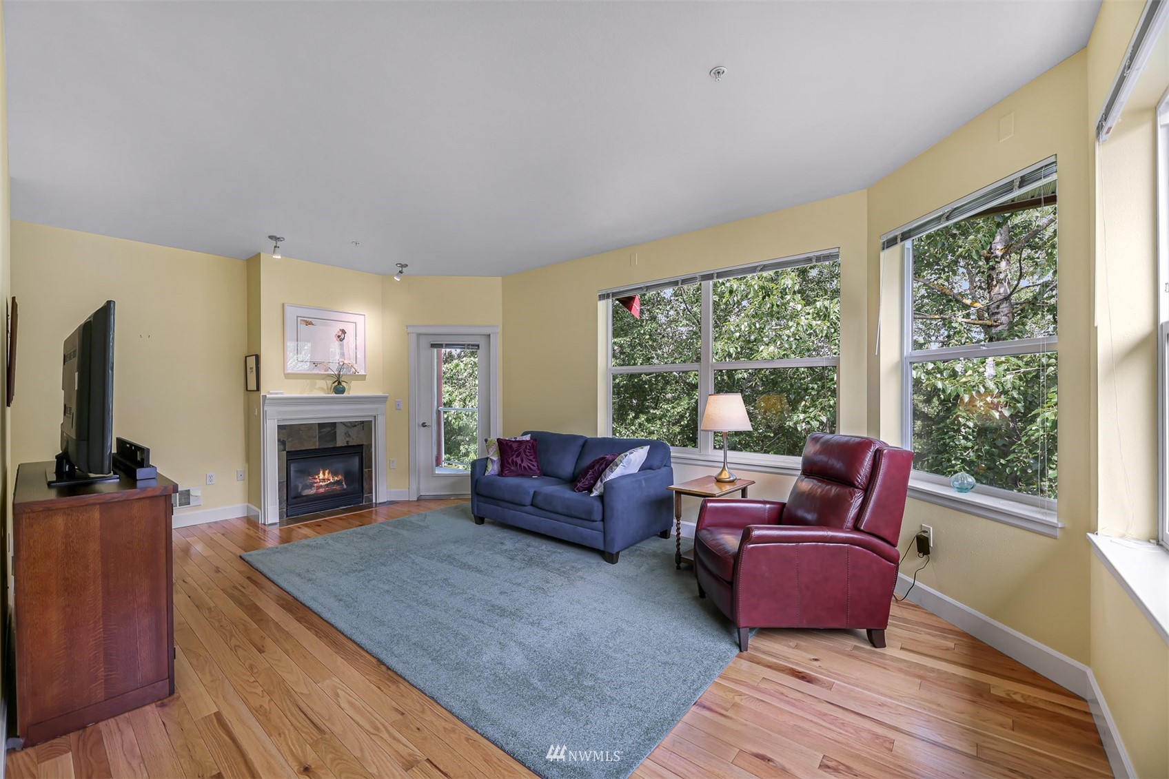 255 West Bakerview Road, Unit 406 Bellingham, WA 98226 - Photo 5 of 31 Gallery Image 5