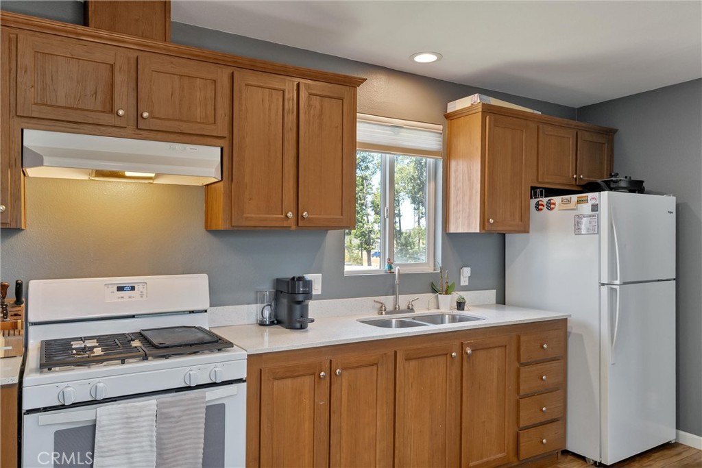 925 Bille Road Paradise, CA 95969 - Photo 12 of 24