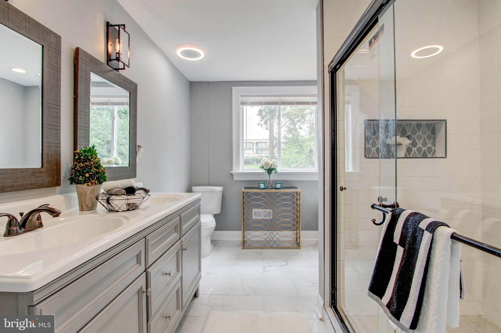 6 Village Road Baltimore, MD 21208 - Photo 10 of 22 Master Bathroom
