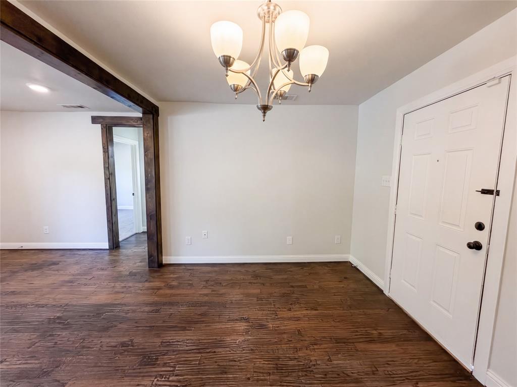 2810 Fordham Road Dallas, TX 75216 - Photo 6 of 20 Gallery Image 6