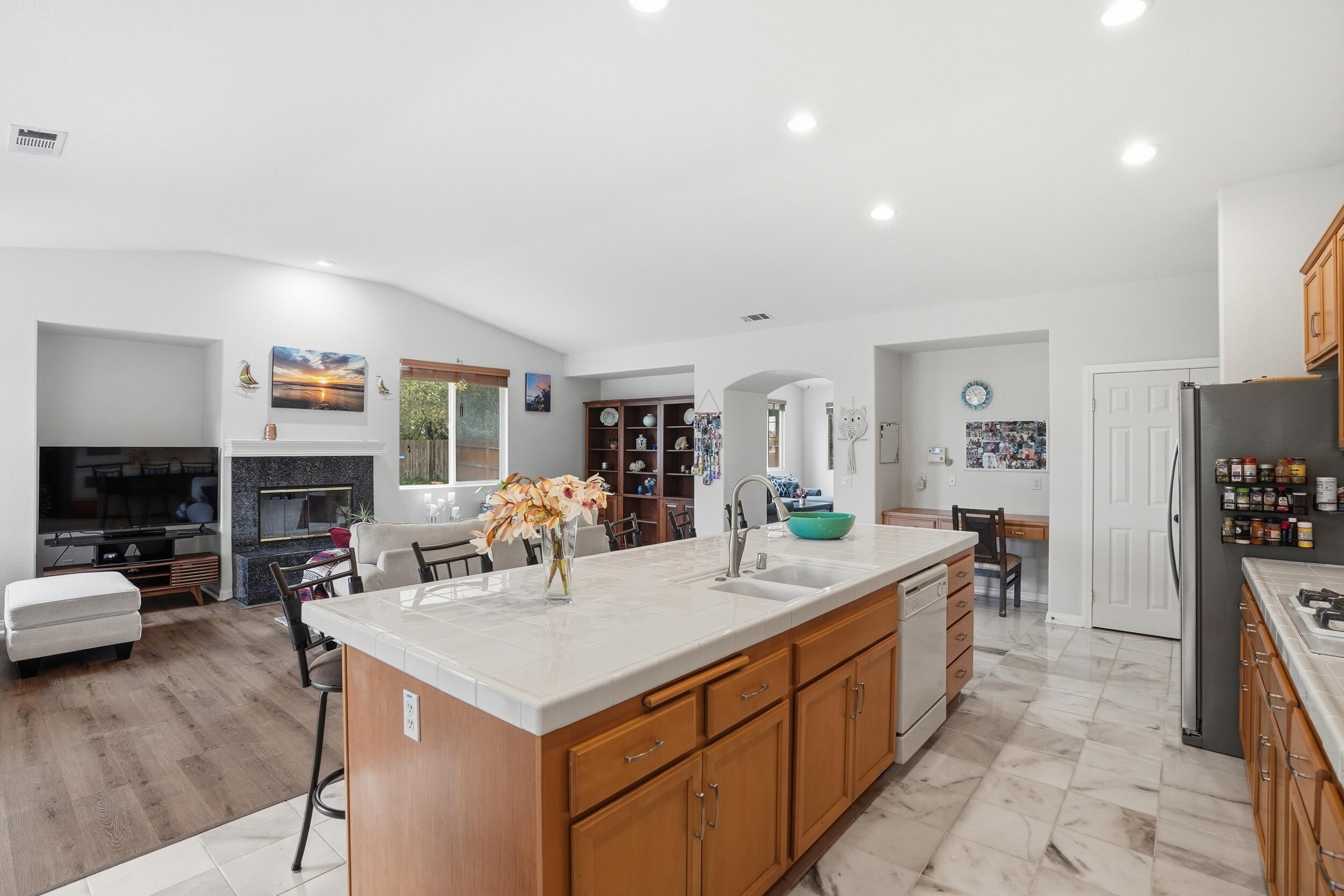 521 Y Place Lompoc, CA 93436 - Photo 14 of 57 20_521 s y pl-20