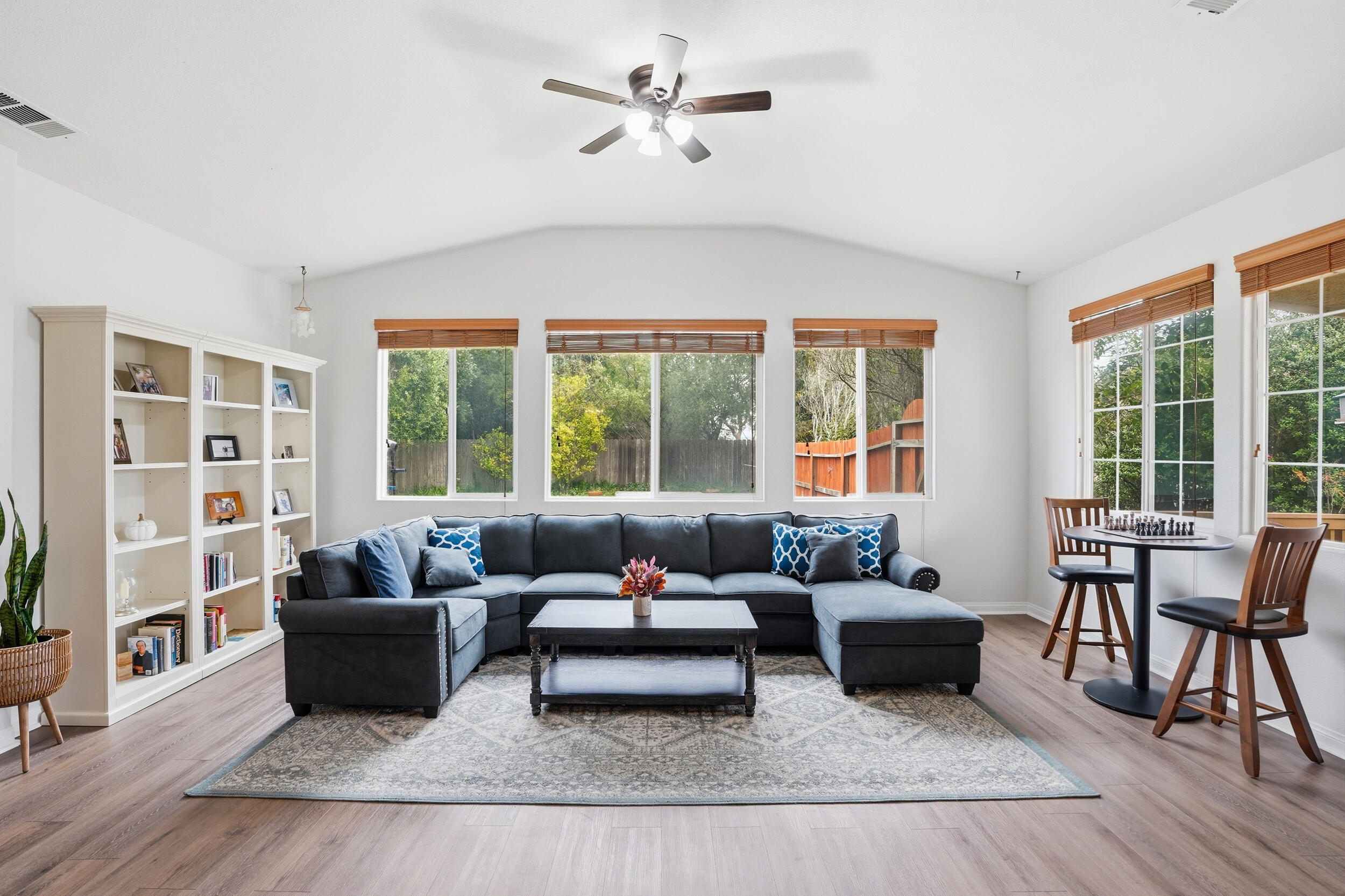 521 Y Place Lompoc, CA 93436 - Photo 6 of 57 8_521 s y pl-8