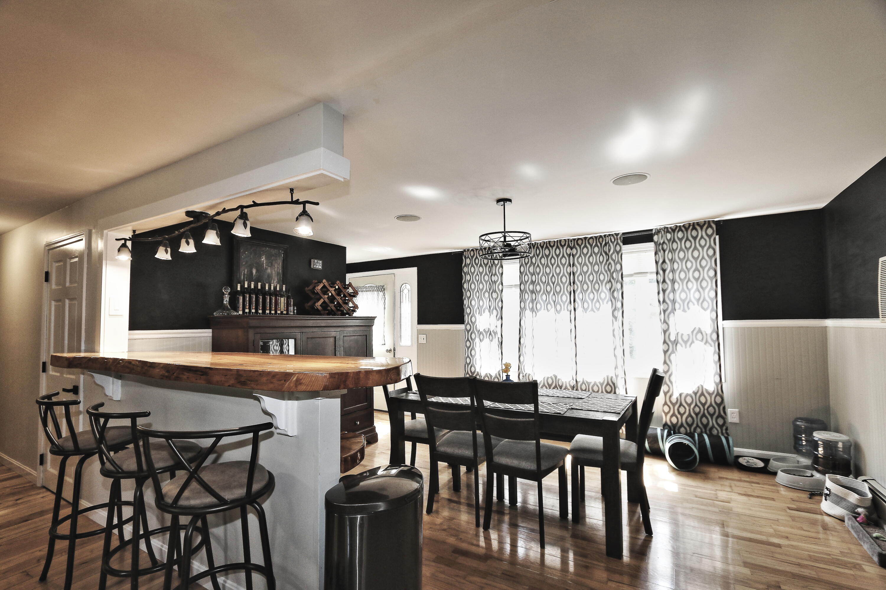 568 Powhatan Road Otisfield, ME 04270 - Photo 2 of 16 custom breakfast nook