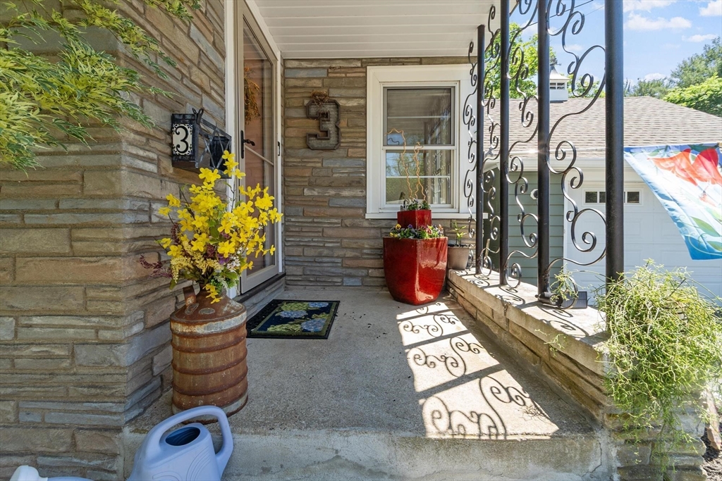 3 Chandler Road Wilmington, MA 01887 - Photo 3 of 42