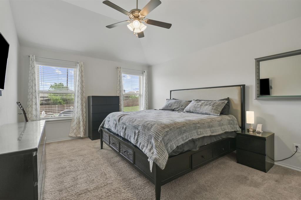 602 Ridge View Way Justin, TX 76247 - Photo 11 of 14