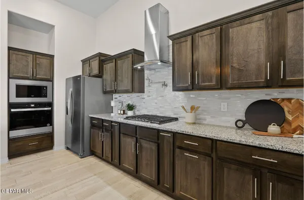 $384,950 | 101 Bonnie Trail, Santa Teresa, NM 88008