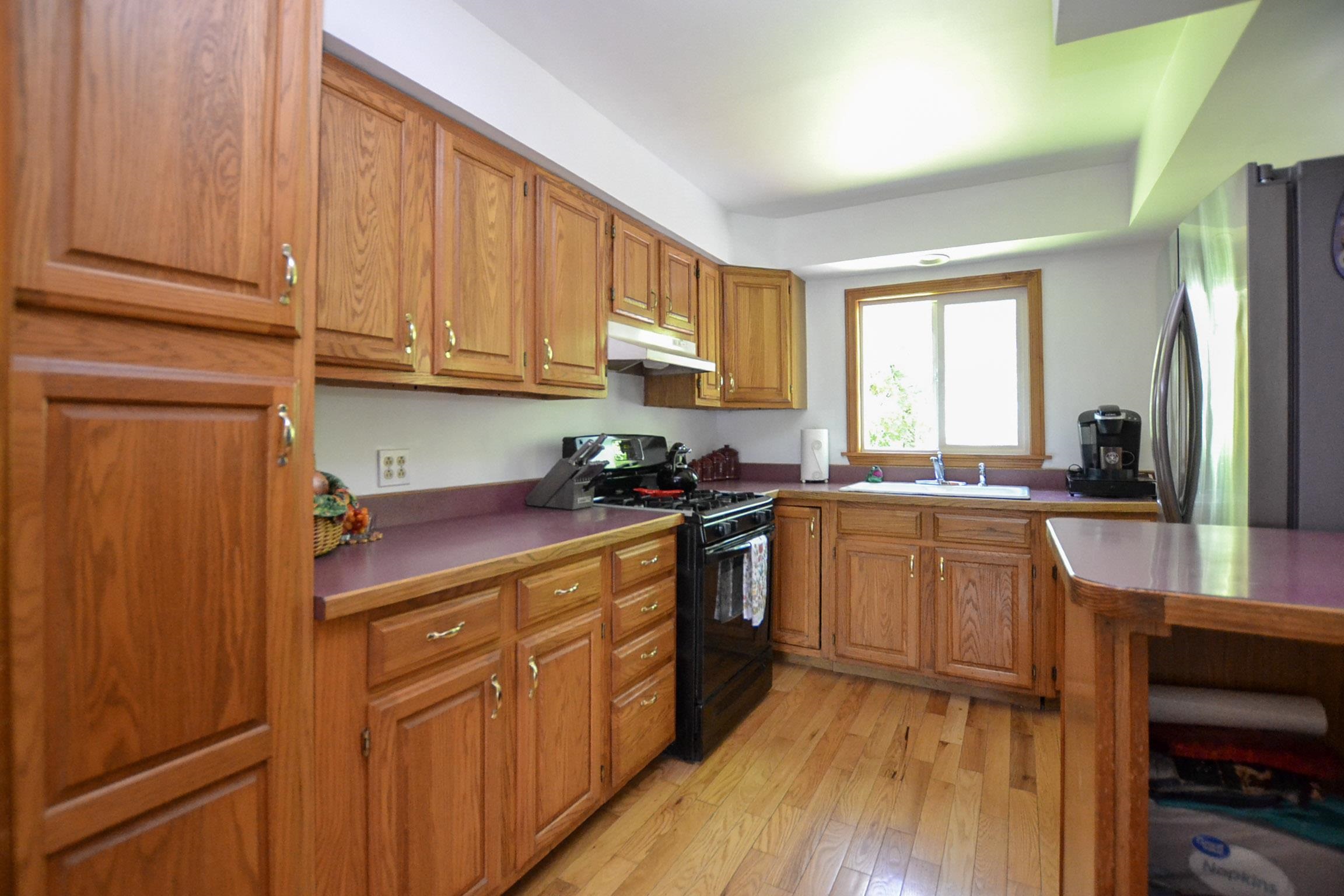 492 Curve Hill Road Colchester, VT 05446 - Photo 12 of 58