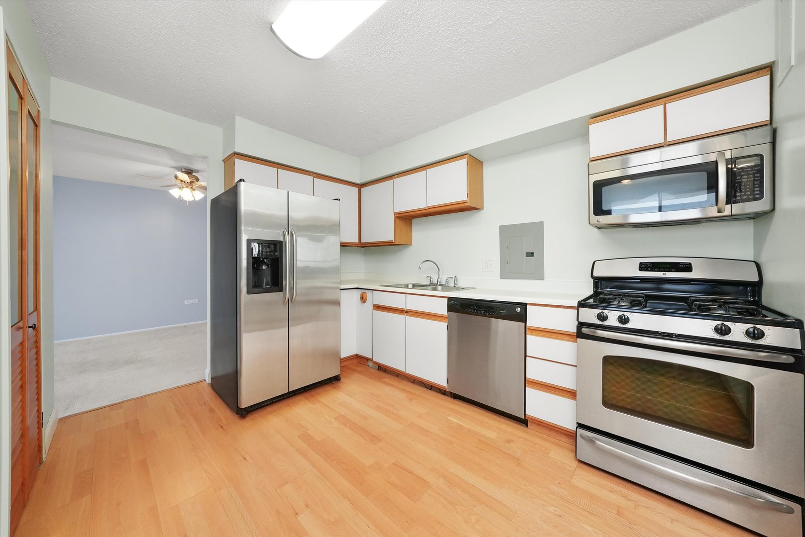 8815 West Golf Road, Unit 11I Niles, IL 60714 - Photo 21 of 45 Gallery Image 21
