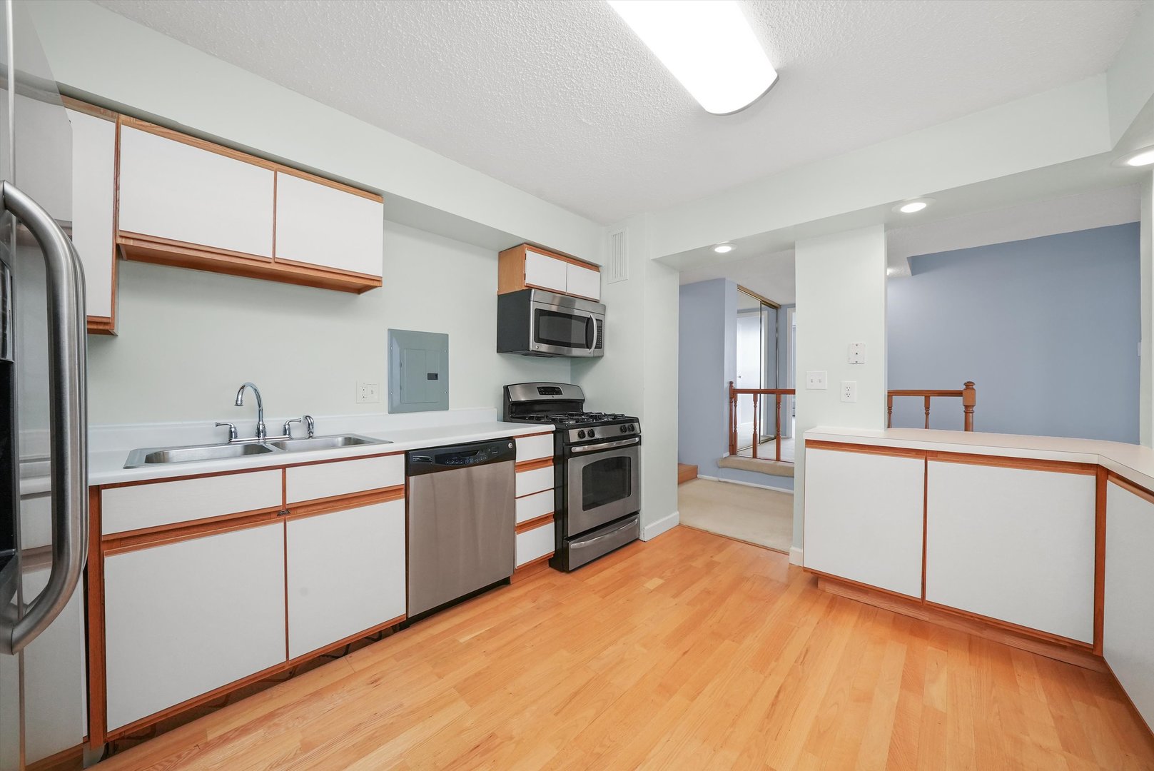 8815 West Golf Road, Unit 11I Niles, IL 60714 - Photo 24 of 45 Gallery Image 24