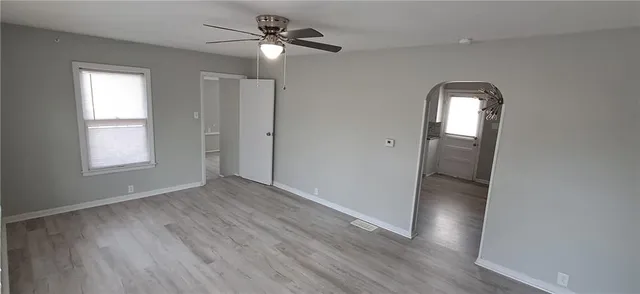 $1,400 | 3618 Penn Street, St. Joseph, MO 64507