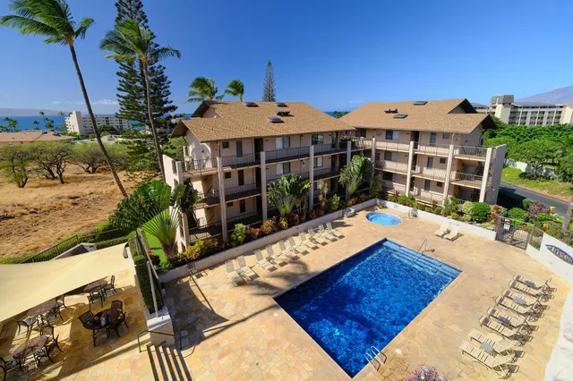 $950,000 | 2387 South Kihei Road, Unit C405, Kihei, HI 96753