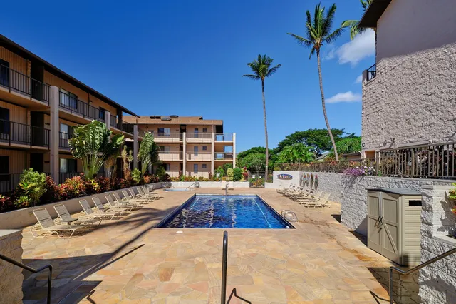 $950,000 | 2387 South Kihei Road, Unit C405, Kihei, HI 96753