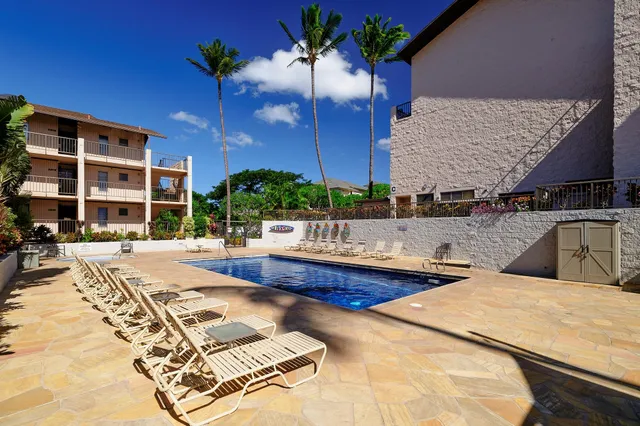 $950,000 | 2387 South Kihei Road, Unit C405, Kihei, HI 96753