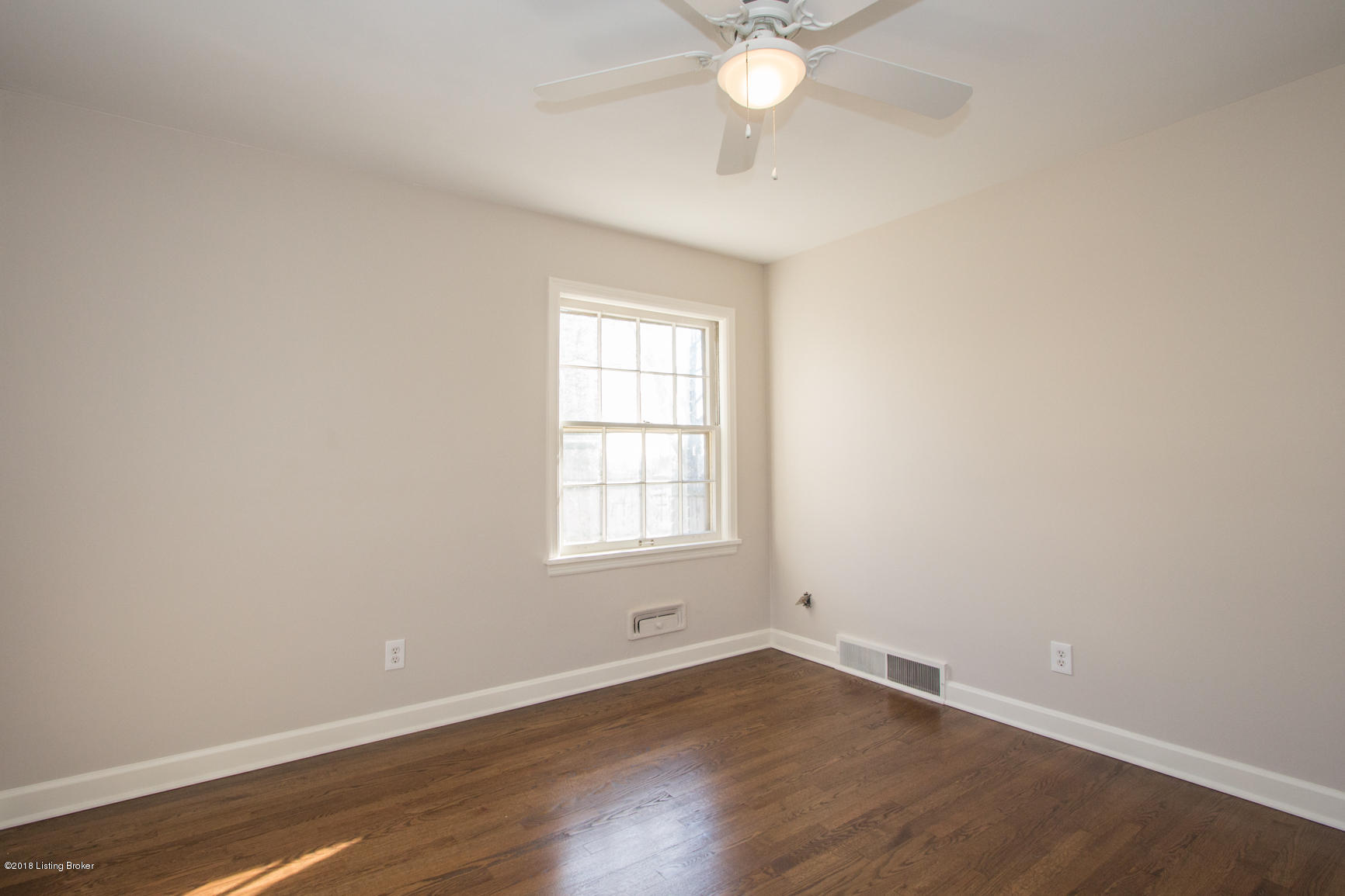 5404 Winding Road Louisville, KY 40214 - Photo 32 of 53 JThomas Photography-5404 Winding-2