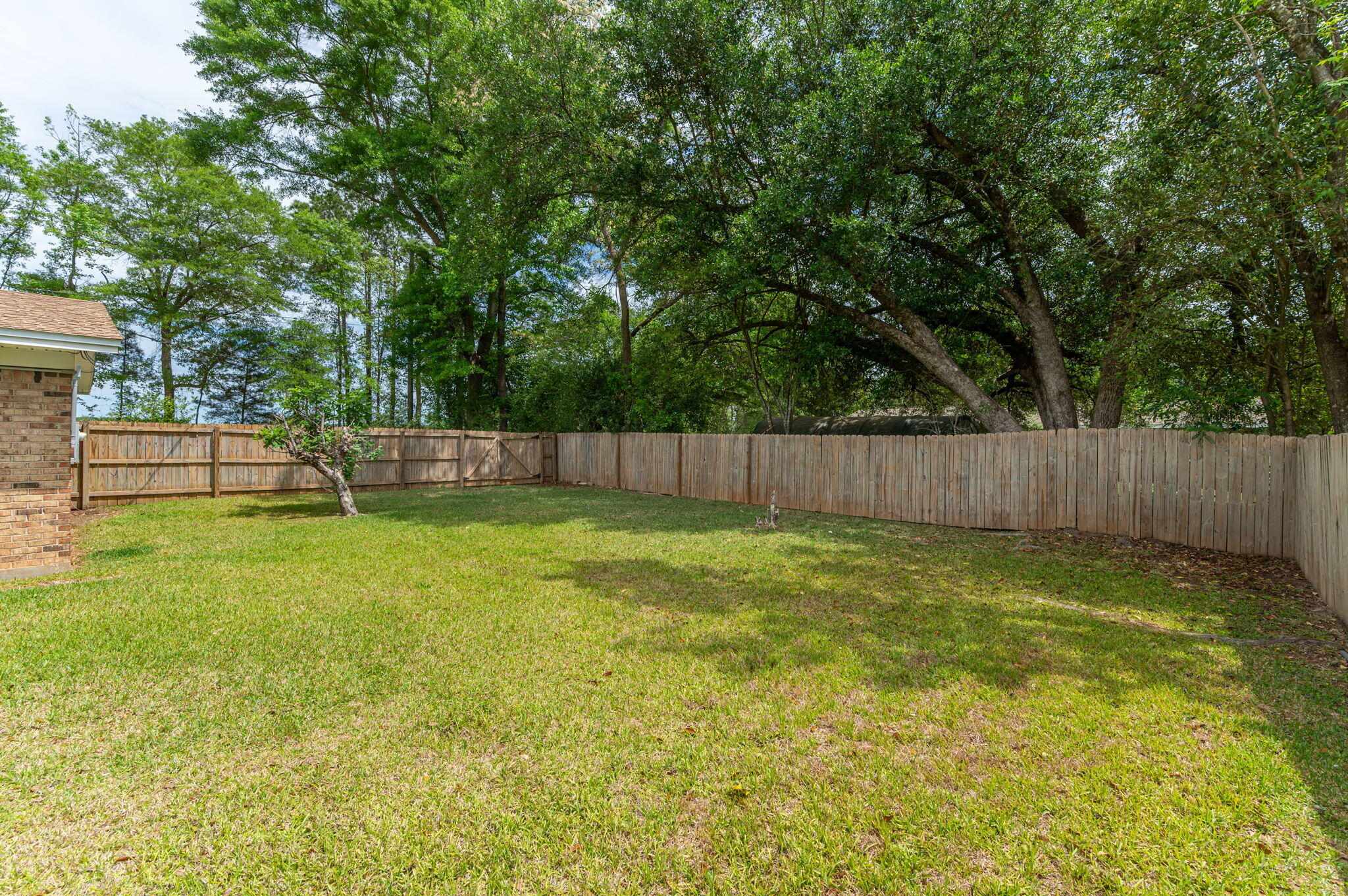 501 Jones Road Crestview, FL 32536 - Photo 30 of 32 a view of outdoor space and yard