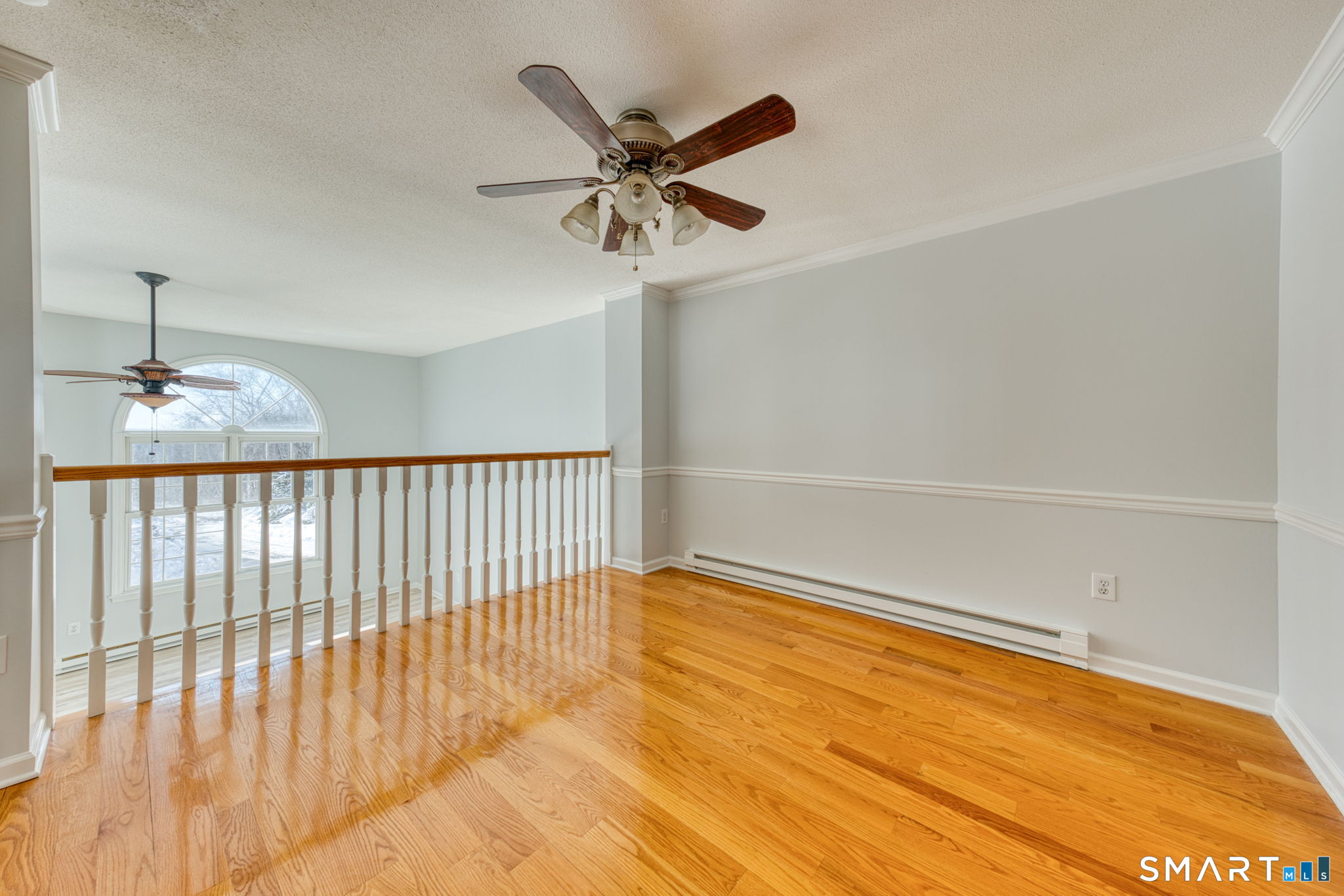 350 Bristol Street, Unit C1 Waterbury, CT 06708 - Photo 12 of 40 a view of an empty room