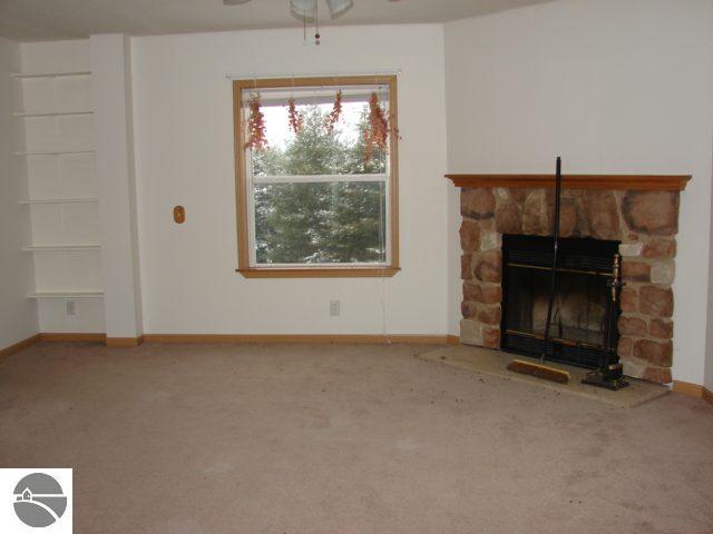 6506 West 8 Road Mesick, MI 49668 - Photo 6 of 7 1702233-5.JPG