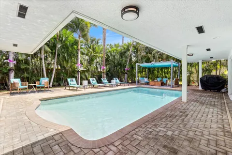 $1,395,000 | 211 Northwest 17th Street, Delray Beach, FL 33444