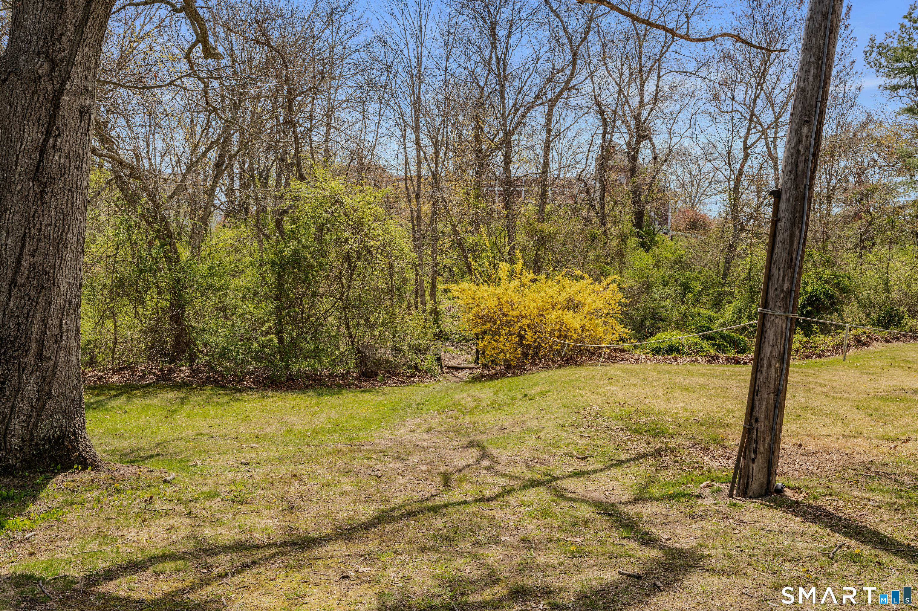 23 Ridgewood Avenue Waterford, CT 06385 - Photo 30 of 37