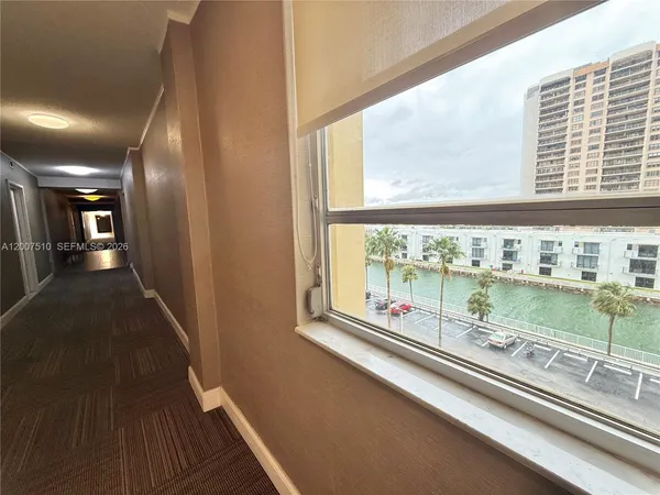 $3,375 | 11111 Biscayne Boulevard, Unit 6C, Miami, FL 33181