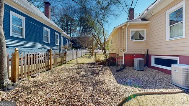 $730,000 | 2897 Macaw Street Northwest, Atlanta, GA 30318