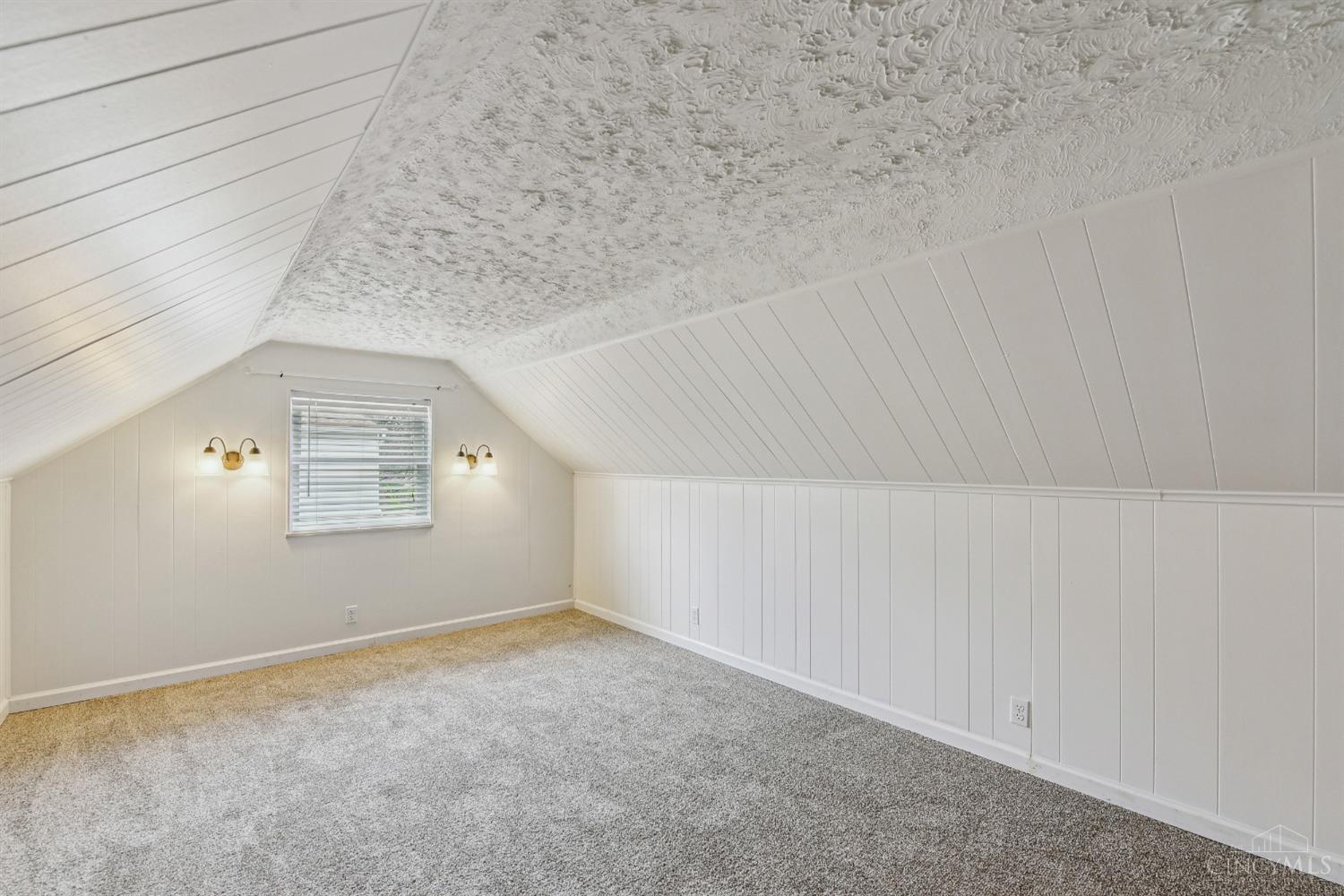 4128 Ebenezer Road Cincinnati, OH 45248 - Photo 25 of 38
