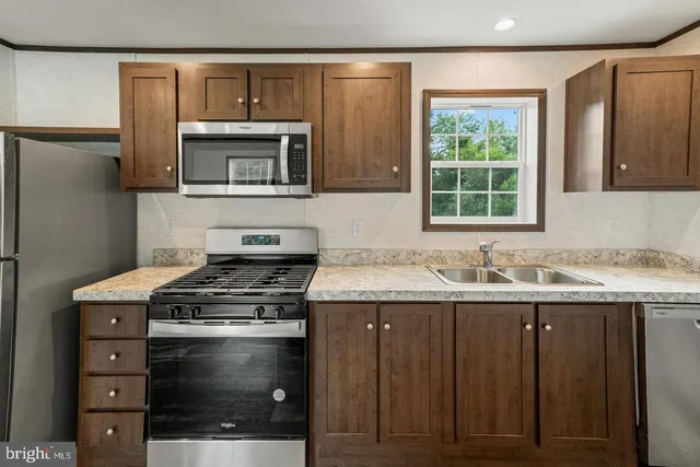 $1,775 | 1920 South Delsea Drive, Unit 21, Vineland, NJ 08360