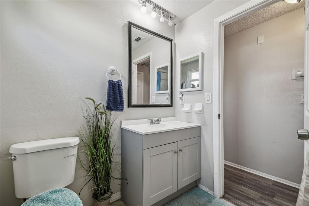 8710 St Regis Lane Port Richey, FL 34668 - Photo 27 of 39 Guest bathroom