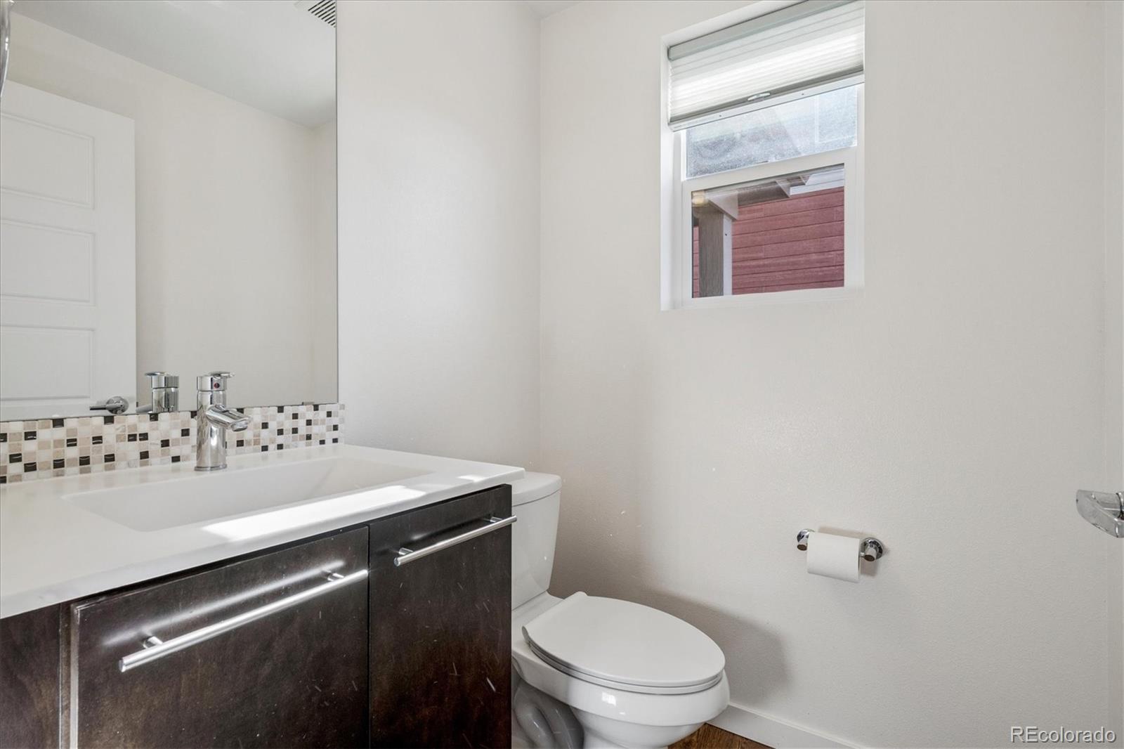 3373 Cranston Circle Highlands Ranch, CO 80126 - Photo 19 of 40