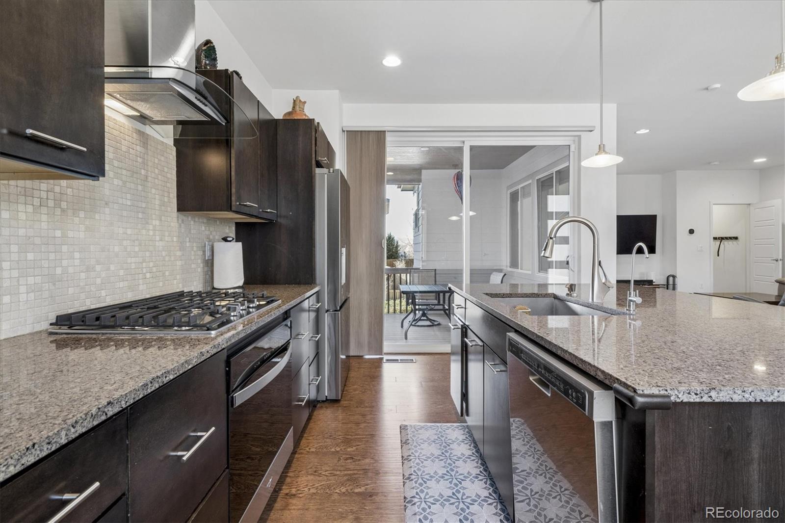 3373 Cranston Circle Highlands Ranch, CO 80126 - Photo 8 of 40