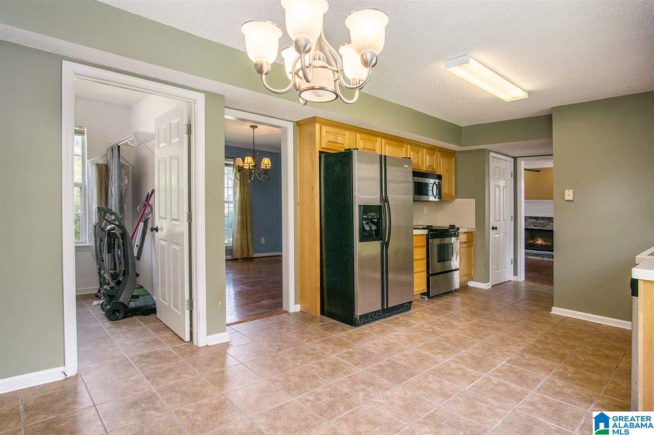 502 Cedar Grove Circle Alabaster, AL 35114 - Photo 9 of 21