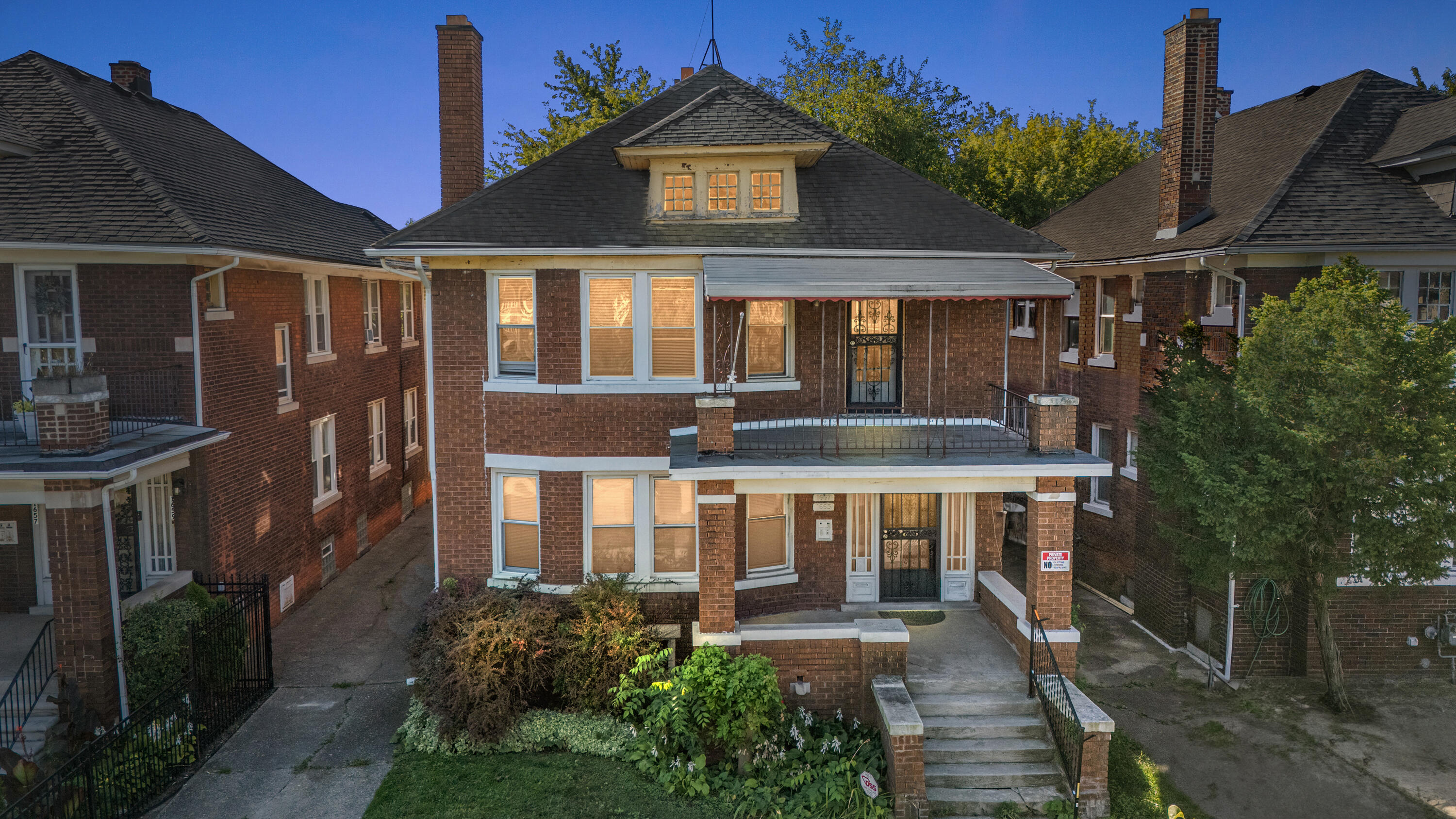 1665 Atkinson Street Detroit, MI 48206 - Photo 2 of 80 001-1665 Atikinson-1