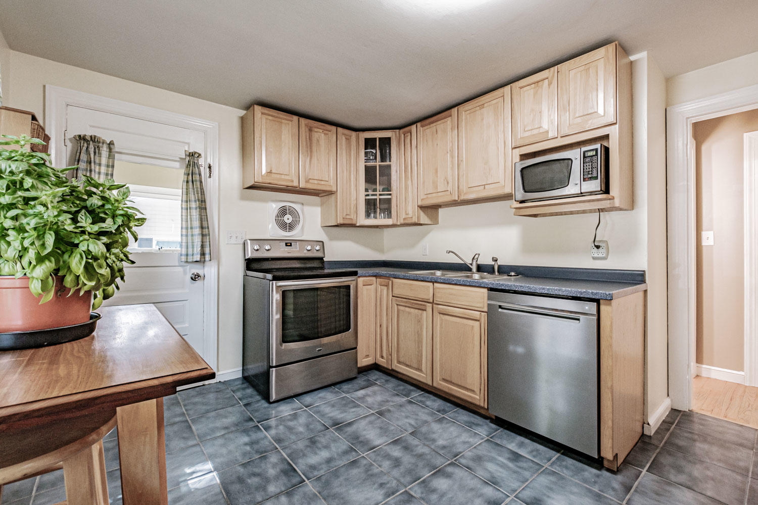 33 Skylark Road Portland, ME 04103 - Photo 15 of 36 20200806gp-62022