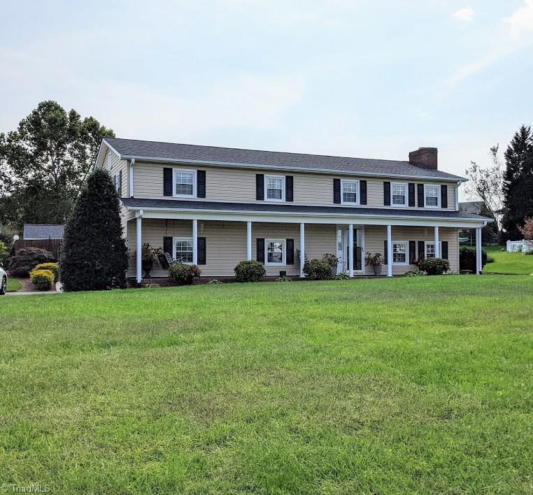 912 Mountain View Road King, NC 27021 - Photo 1 of 41