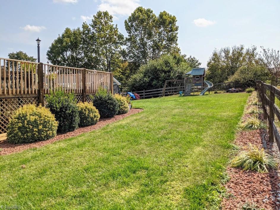 912 Mountain View Road King, NC 27021 - Photo 33 of 41
