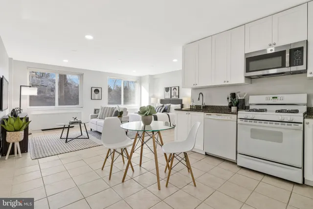 $569,000 | 5406 Connecticut Avenue Northwest, Unit 105, Washington, DC 20015