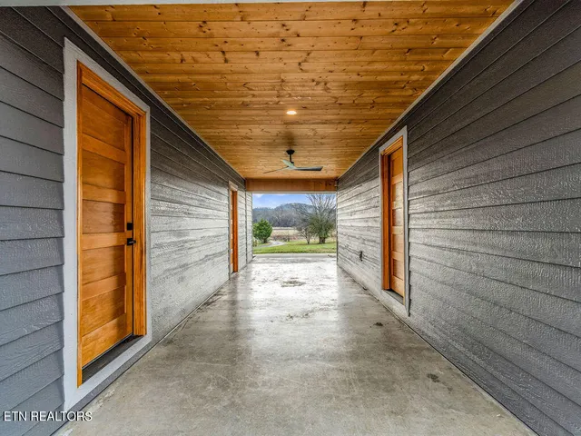 $1,200,000 | 1271 Whitaker Road, New Market, TN 37820