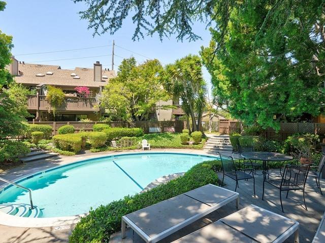 2040 West Middlefield Road, Unit 11 Mountain View, CA 94043 - Photo 22 of 24 Gallery Image 22