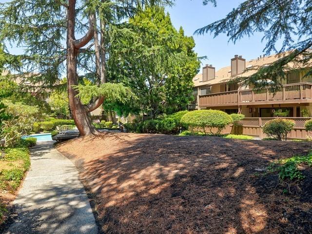 2040 West Middlefield Road, Unit 11 Mountain View, CA 94043 - Photo 24 of 24 Gallery Image 24