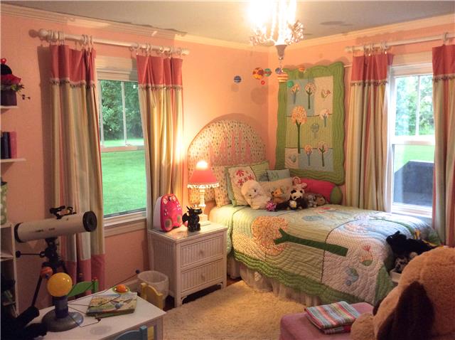 4600 Sango Road Clarksville, TN 37043 - Photo 13 of 19 Second bedroom, curtains do not convey, will be replaced with blinds.