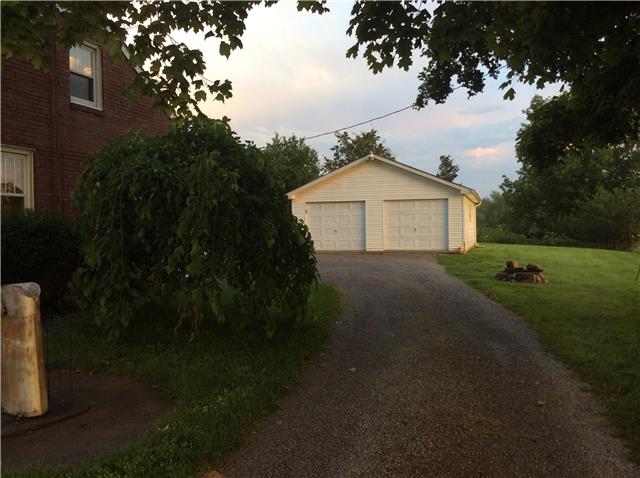 4600 Sango Road Clarksville, TN 37043 - Photo 19 of 19 Two car detached garage with electricity.