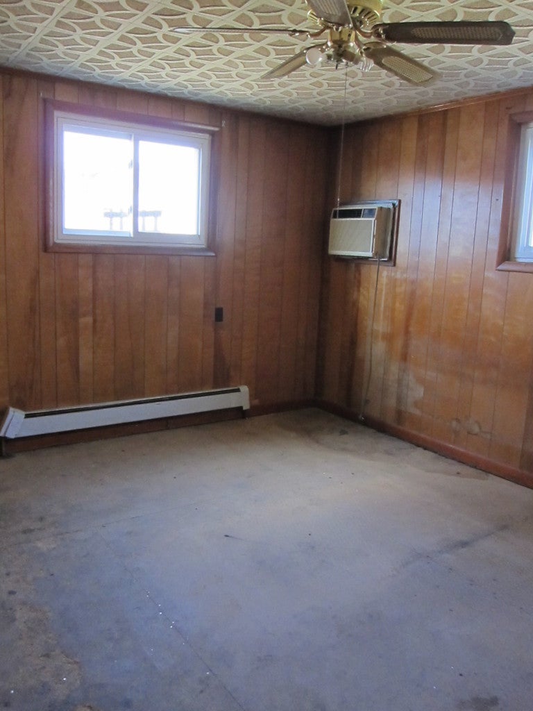179 Orchard Road Ballard, WV 24918 - Photo 14 of 34 Bedroom 1